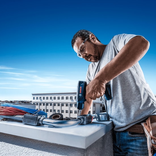 Furadeira Parafusadeira Bateria Gsr1000 Caixa Azul