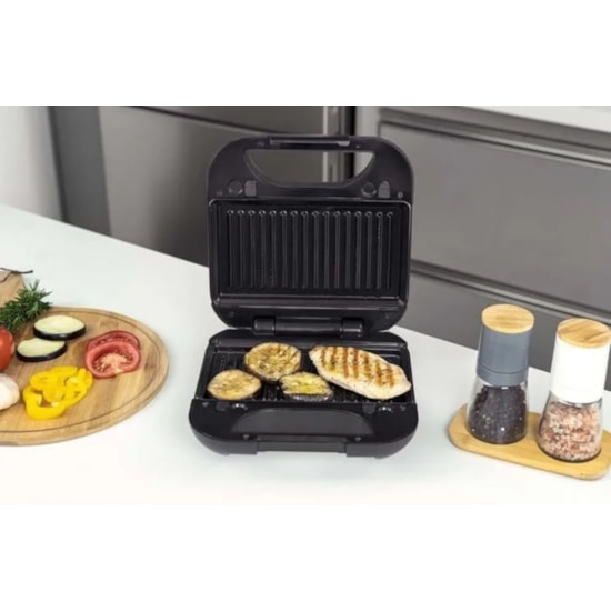 Grill Sanduicheira E Waffle 2X1 750W 220 Preto
