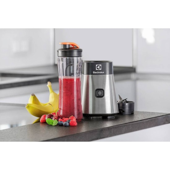 Liquidificador 300W Sport Blender Bse10 Preto Liquidificador 300W Sport Blender Bse10 Preto