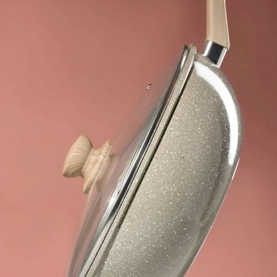 Panela Wok Com Tampa 5,5L Oster Cinza Dust
